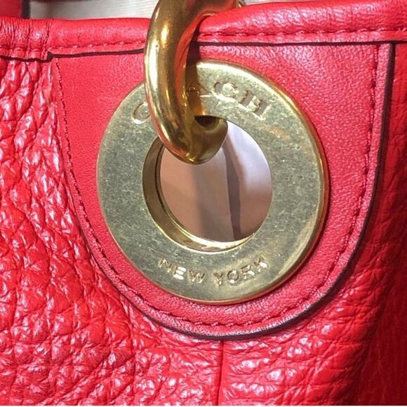 COACH Luxe Hadley Tumbled Red Leather Oversized Carry-On Shoulder Bag Satchel - Picture 5 of 15